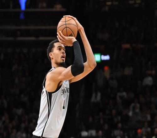 拉菲尼亚赔,率领跑,萨拉赫排名,最大博彩平台,在线博彩,顶级博彩网站,体育博彩,真人赌场,博彩平台排名,高赔率博彩