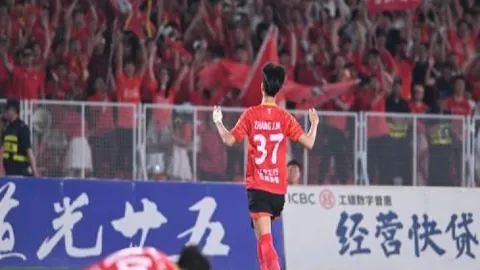 蘇亞雷斯加盟邁阿密，友情助力，共戰世界級球星舞台